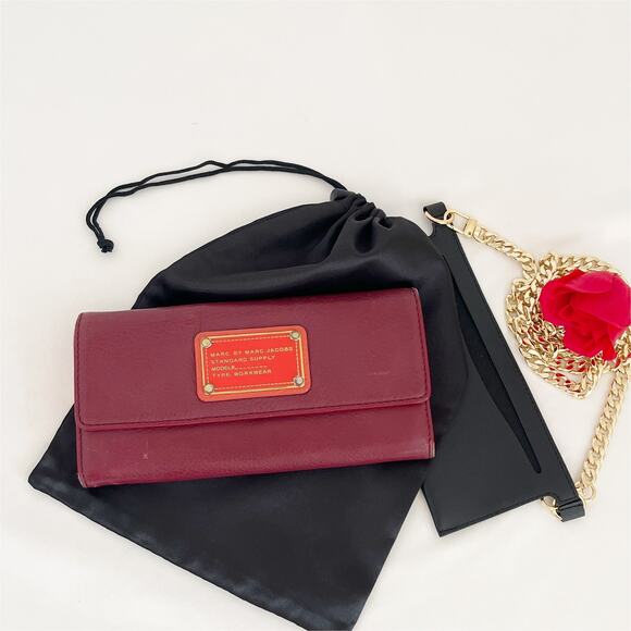 MARC BY MARC JACOB Burgundy Standard Supply Workwear Wallet - Picture 4 of 14